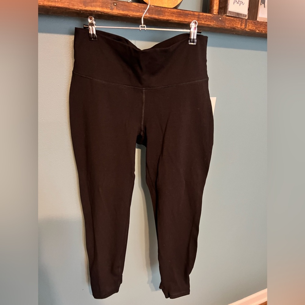 NWT Old Navy Active Balance Leggings